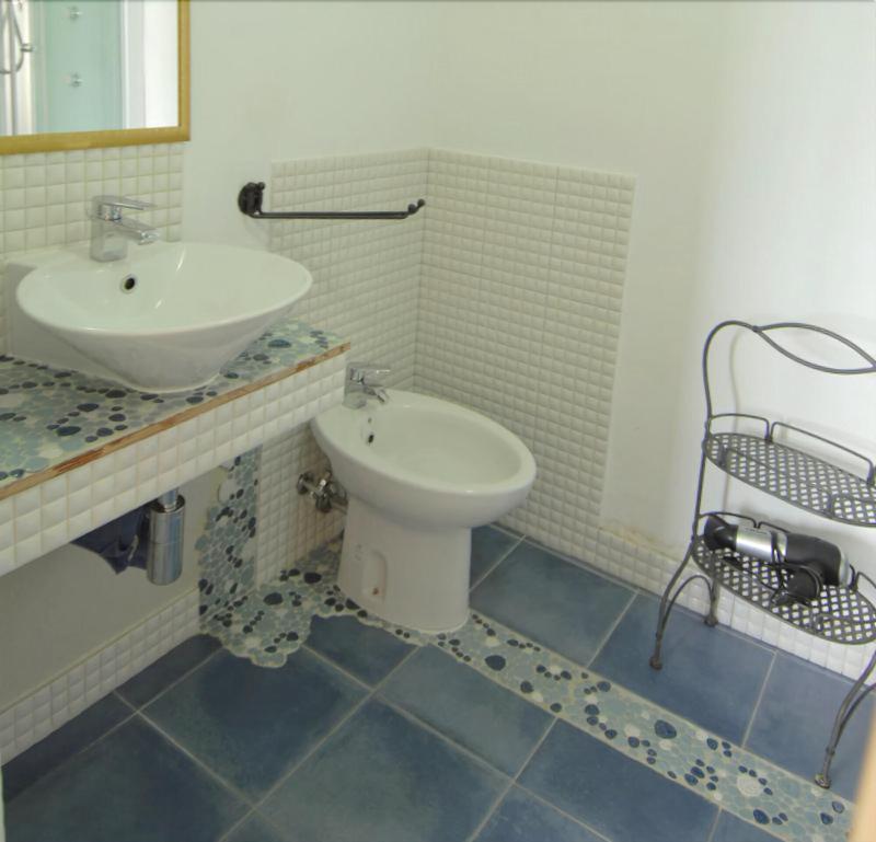 Nughe 'E' Oro Guesthouse Nuoro  Ngoại thất bức ảnh