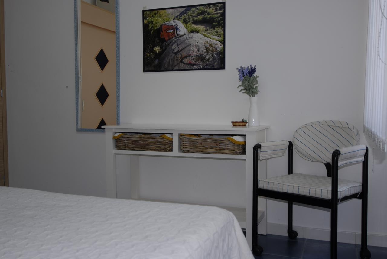 Nughe 'E' Oro Guesthouse Nuoro  Ngoại thất bức ảnh